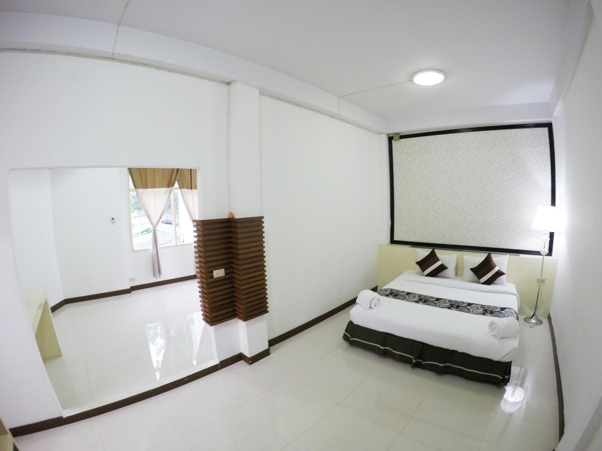 S2S Boutique Resort Бангкок Экстерьер фото